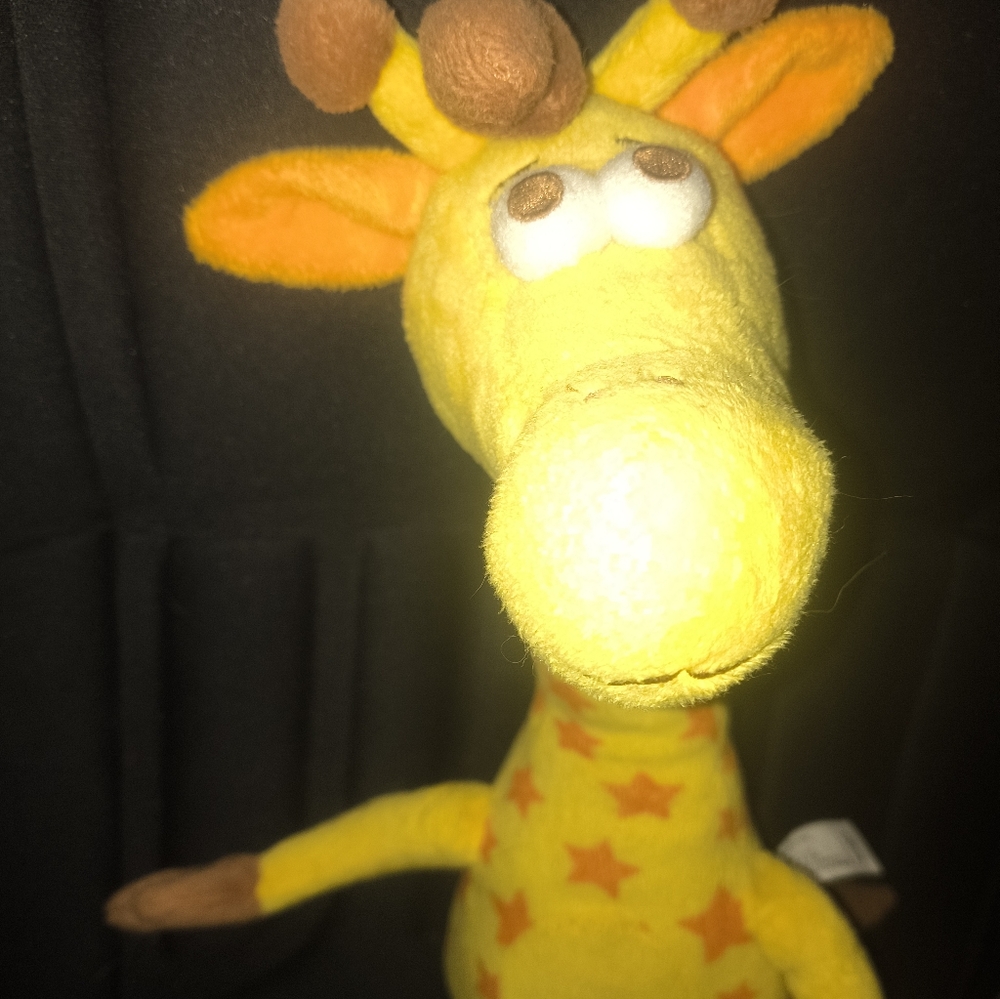 Jeffrey Giraffe Toys R Us Mascot Plush
